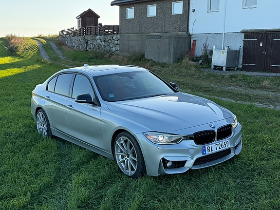 BMW 335i 3 of 21