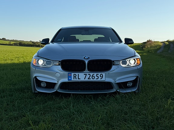 BMW 335i 4 of 21