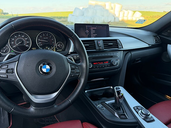 BMW 335i 17 of 21