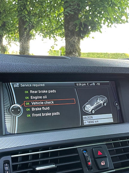 BMW 520d 21 of 23