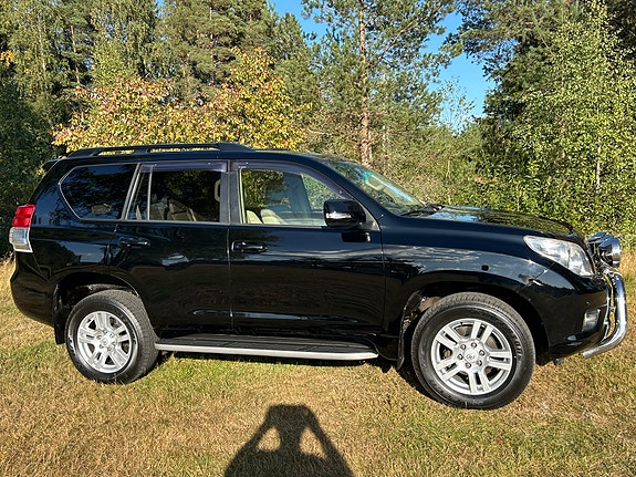 Toyota Land Cruiser 24 of 30