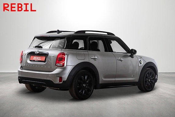 MINI Countryman Cooper SE 7 of 25