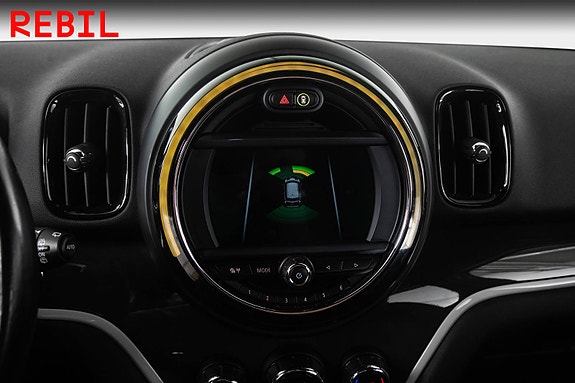 MINI Countryman Cooper SE 19 of 25