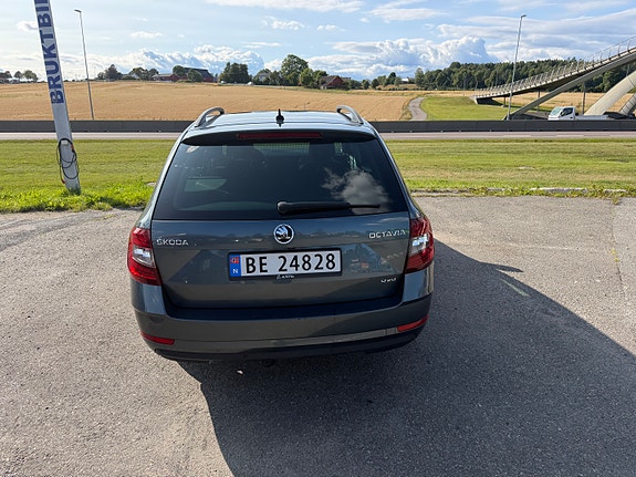 Skoda Octavia 5 of 30