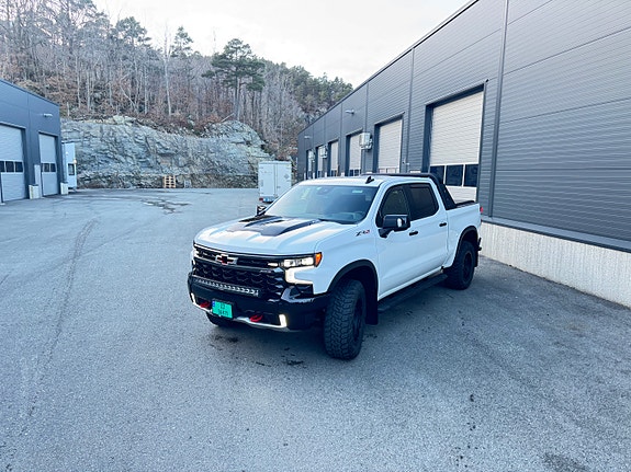 Chevrolet Silverado 1500 18 of 30