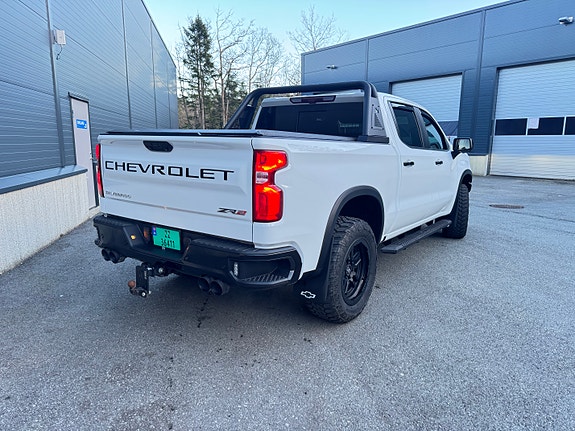 Chevrolet Silverado 1500 7 of 30