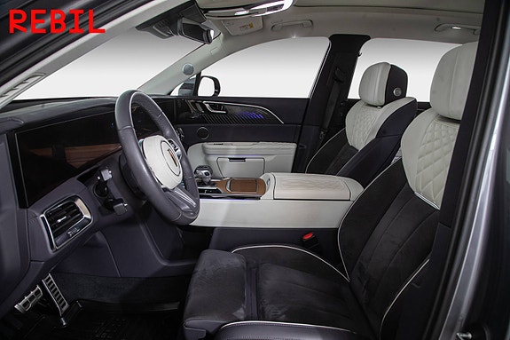 Hongqi E-HS9 8 of 30