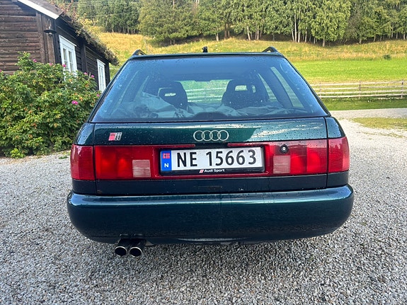 Audi 100 5 of 17
