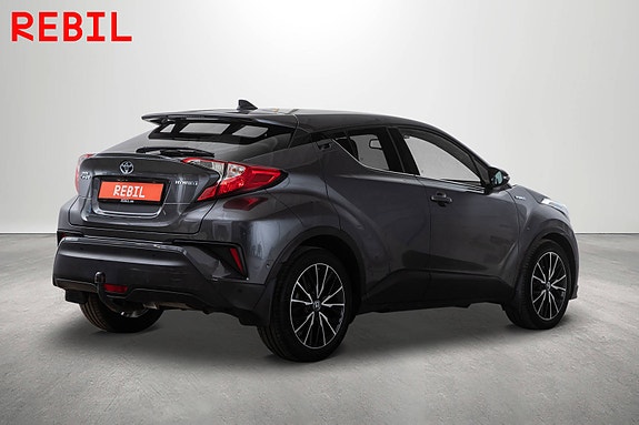 Toyota C-HR 7 of 24