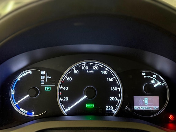Lexus CT200h 15 of 18