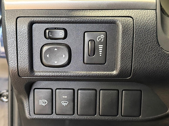 Lexus CT200h 9 of 18