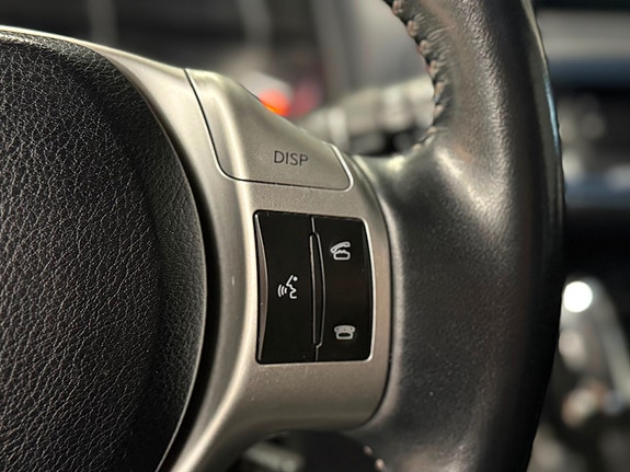 Lexus CT200h 11 of 18