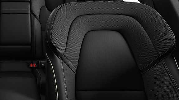 Volvo XC60 28 of 28