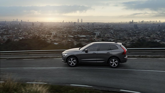 Volvo XC60 7 of 28