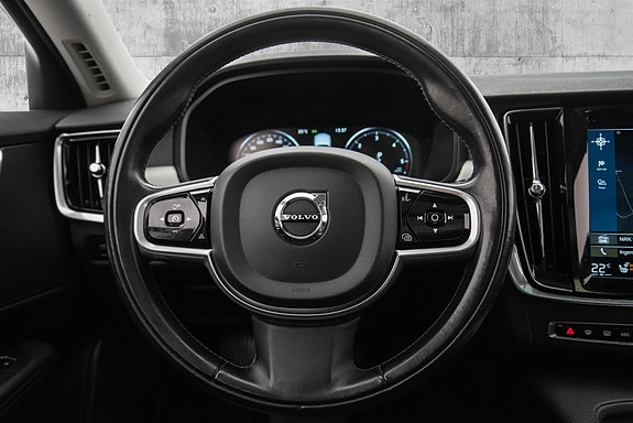 Volvo V90 Cross Country 25 of 30