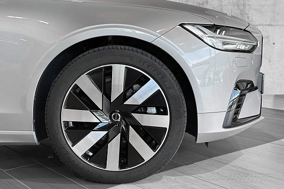 Volvo V90 5 of 30