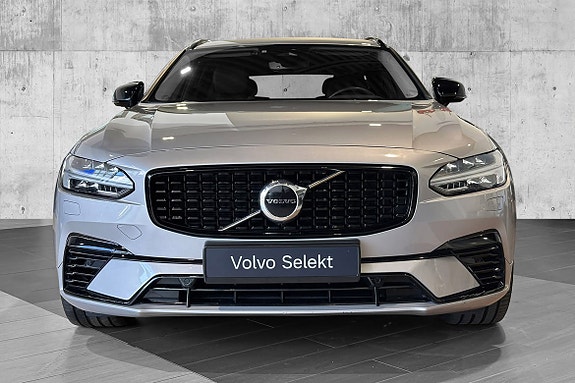 Volvo V90 4 of 30