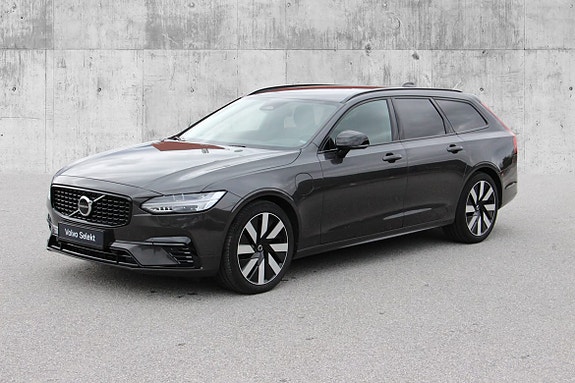 Volvo V90 3 of 30