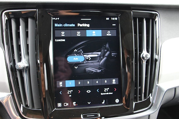 Volvo V90 28 of 30