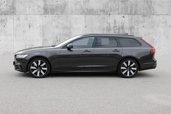 Volvo V90 4 of 30