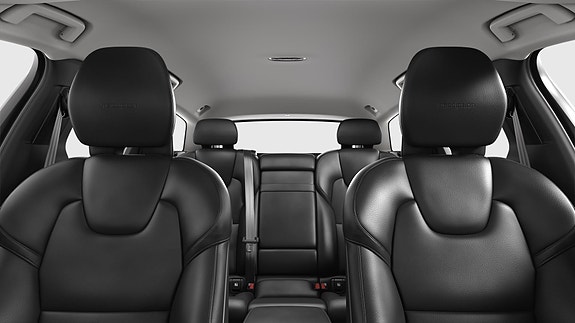 Volvo V90 22 of 25