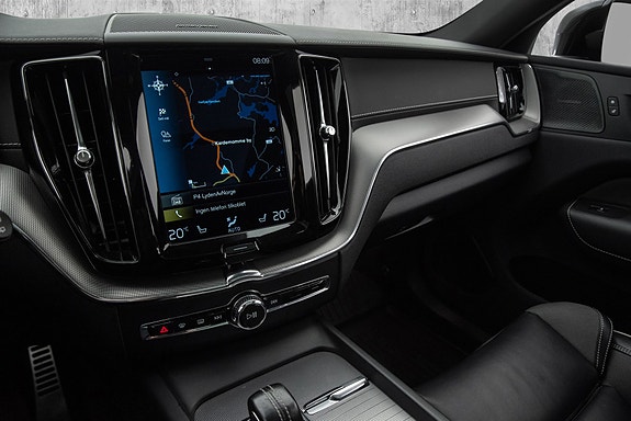 Volvo XC60 20 of 30