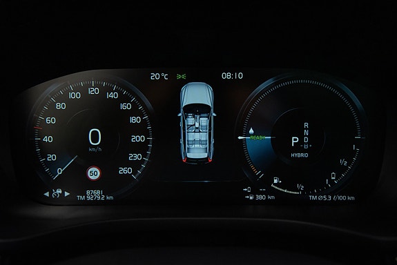 Volvo XC60 14 of 30