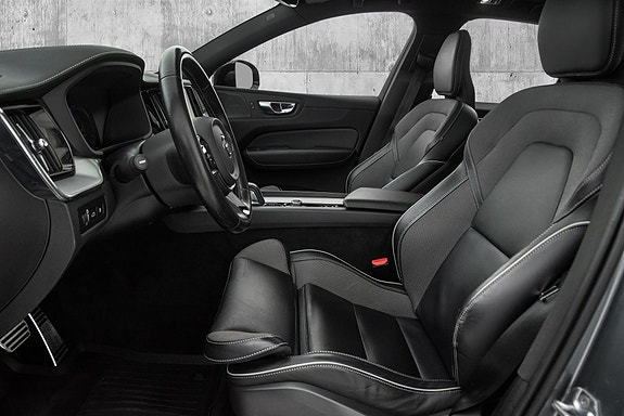 Volvo XC60 24 of 30