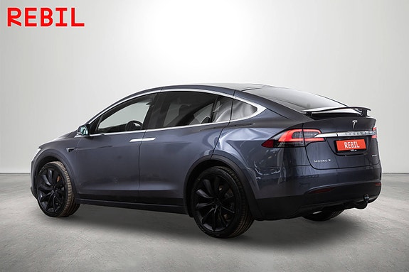 Tesla Model X 5 of 30