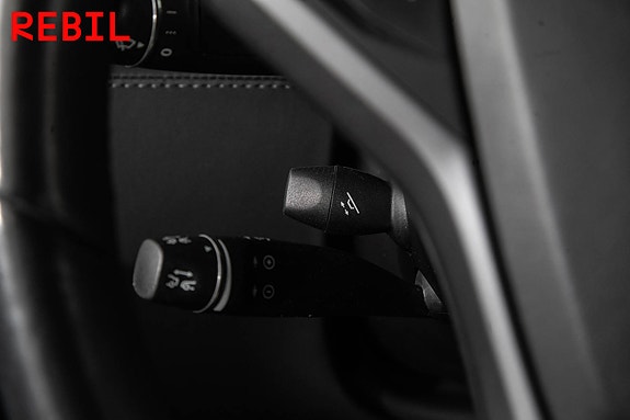Tesla Model X 17 of 30