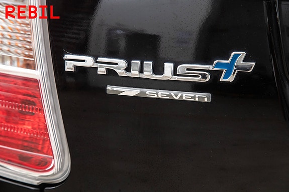 Toyota Prius+ 23 of 26