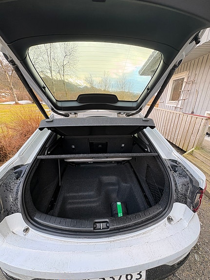 Polestar 2 10 of 11