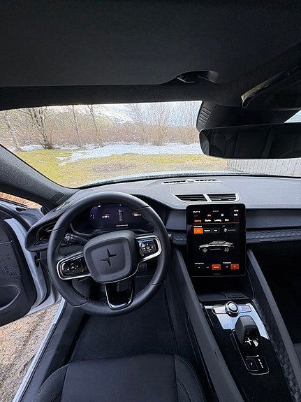 Polestar 2 5 of 11