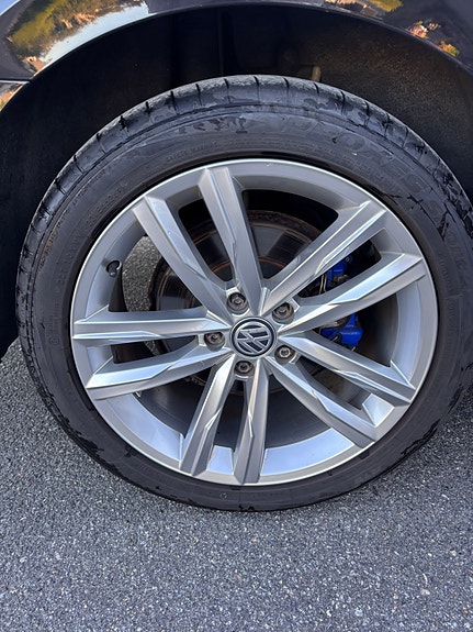 Volkswagen Passat 26 of 29