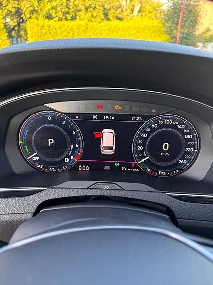 Volkswagen Passat 22 of 29