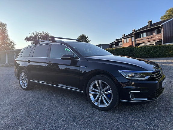 Volkswagen Passat 8 of 29