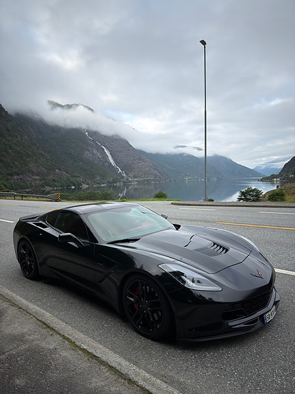 Chevrolet Corvette 3 of 30