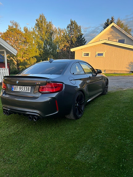BMW M2 6 of 12