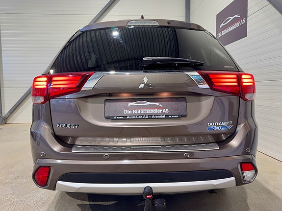 Mitsubishi Outlander 10 of 30