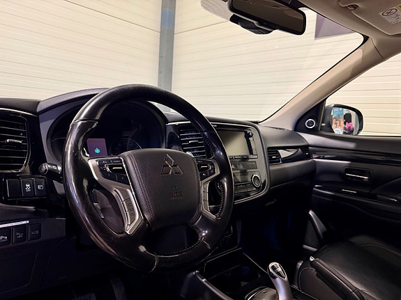 Mitsubishi Outlander 22 of 30