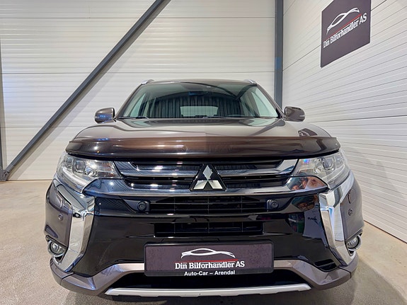 Mitsubishi Outlander 3 of 30