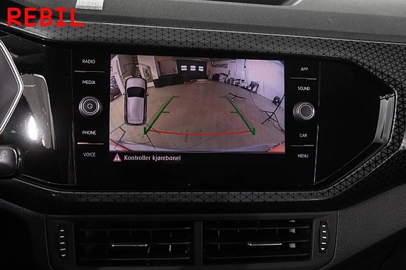 Volkswagen T-Cross 16 of 22