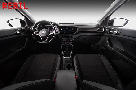 Volkswagen T-Cross 11 of 22