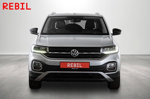 Volkswagen T-Cross 3 of 22