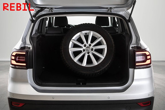 Volkswagen T-Cross 21 of 22