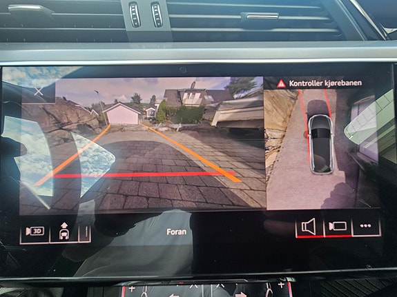 Audi e-tron 16 of 30