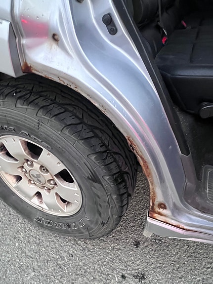 Mitsubishi Pajero 15 of 22