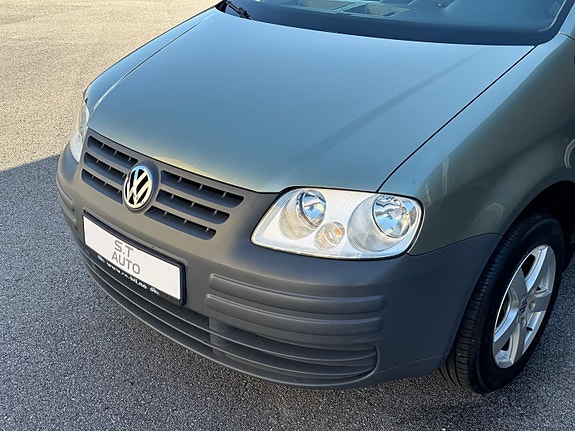 Volkswagen Caddy Maxi 3 of 28