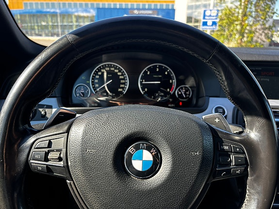 BMW 525d 28 of 28