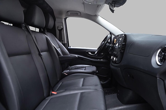 Mercedes-Benz Vito 119 6 of 30